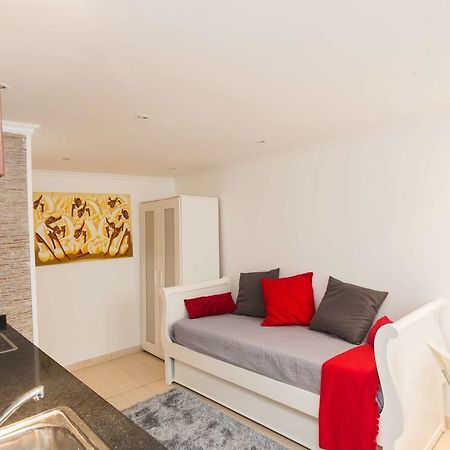 Ferienwohnung Low Cost - Historic City Center Rc Lisboa Exterior foto